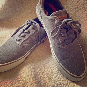 Men’s brand new Levi shoes!